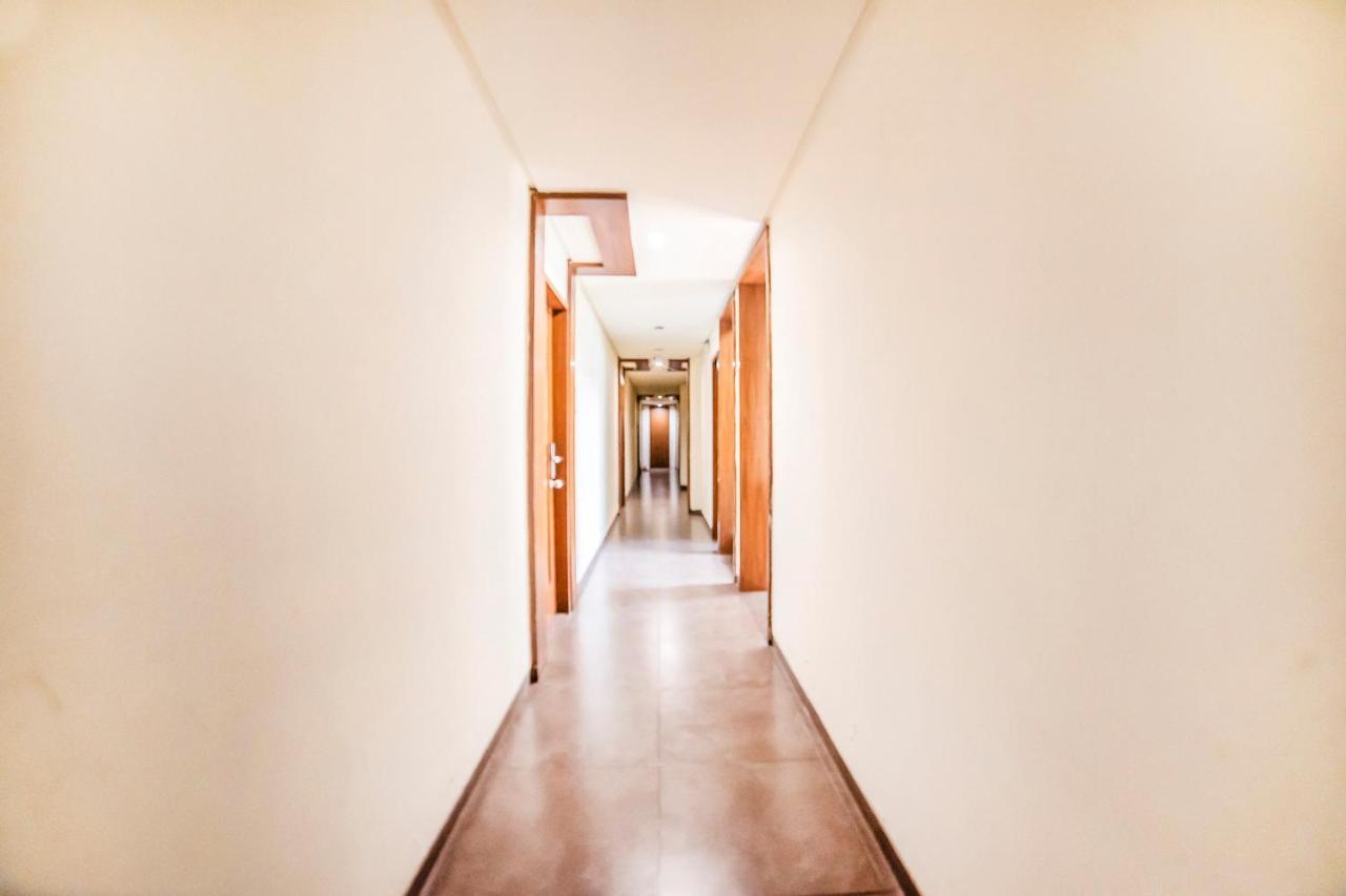 Rapid Lakme Executive Hotel Пуна Экстерьер фото