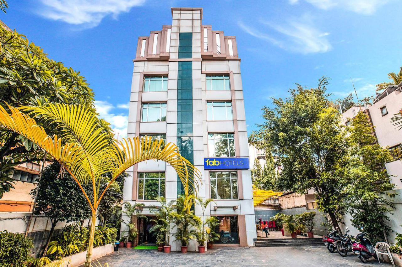Rapid Lakme Executive Hotel Пуна Экстерьер фото